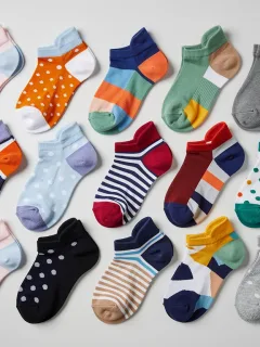 Collection of best 2026 casual socks in various colors and patterns